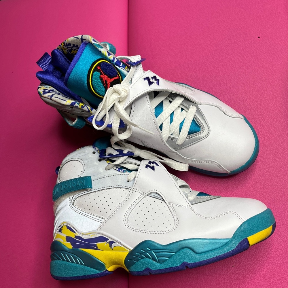 Jordan 8 retro white aqua womens, size 8